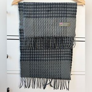 100% Cashmere Scarf Made in Scotland Gray Plaid Fringe